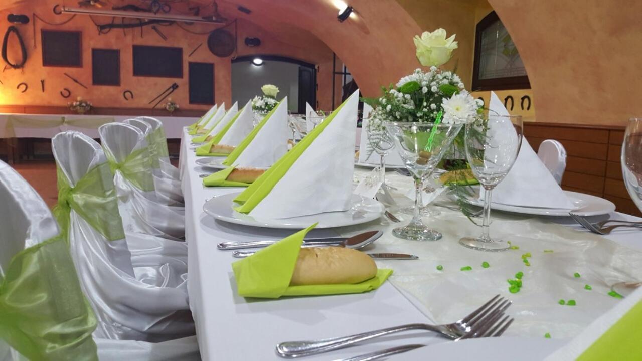 Zamecky Hotel Zlaty Orel Границе Экстерьер фото