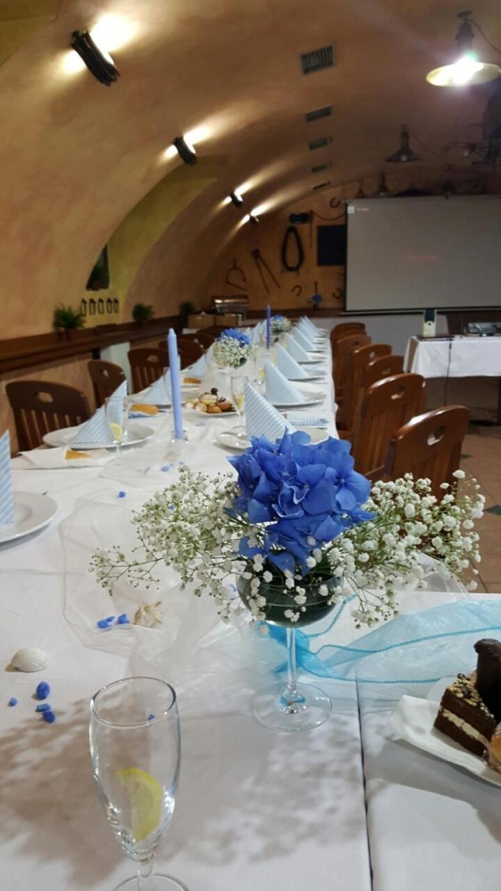 Zamecky Hotel Zlaty Orel Границе Экстерьер фото